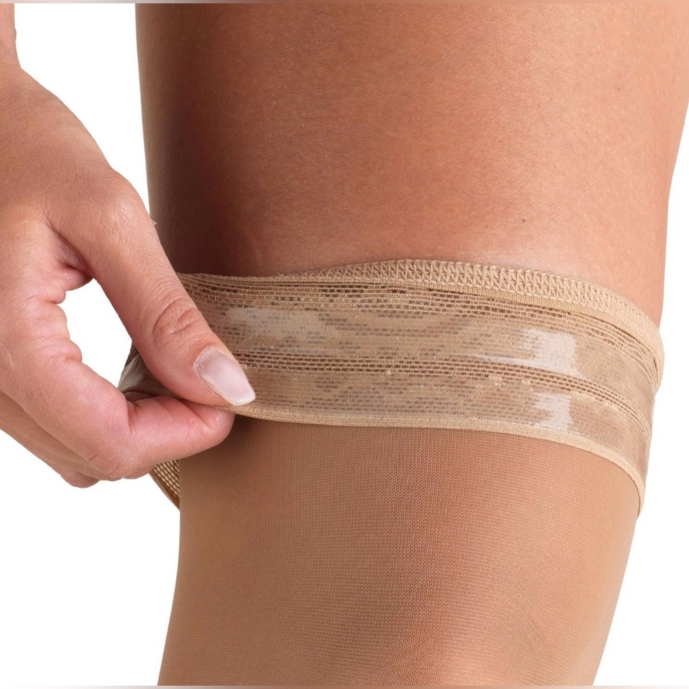 Trueform Thigh High Stockings 8-15 mmHg of Compression